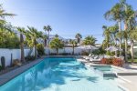pool 5 of 5